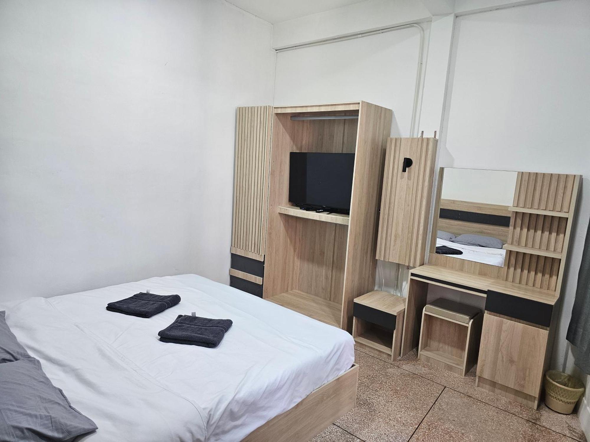 Urban Jungle Hostel Bangkok Eksteriør billede